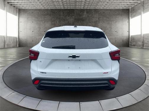 2025 Chevrolet Trax FWD 1RS
