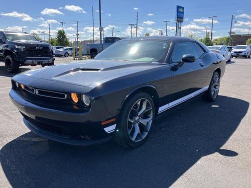 2017 Dodge Challenger SXT