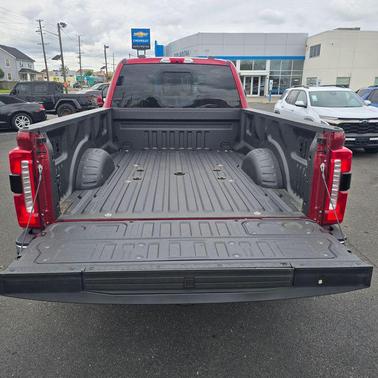 Ruby Red Metallic Tinted Clearcoat 2025 Ford F-450 Lariat