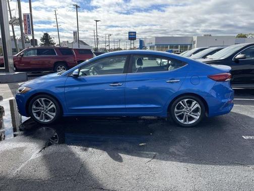 2017 Hyundai ELANTRA Limited