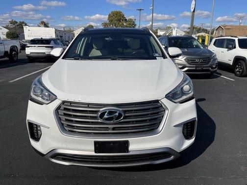 2017 Hyundai SANTA FE SE Ultimate