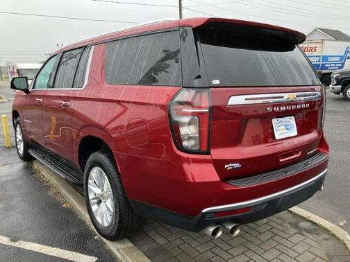 2024 Chevrolet Suburban Premier