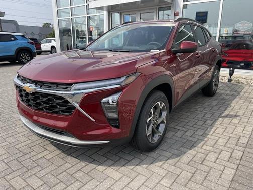 2025 Chevrolet Trax LT