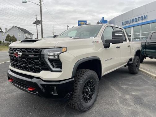 2026 Chevrolet Silverado 2500 Crew Cab, Standard Bed, XR2, 4WD