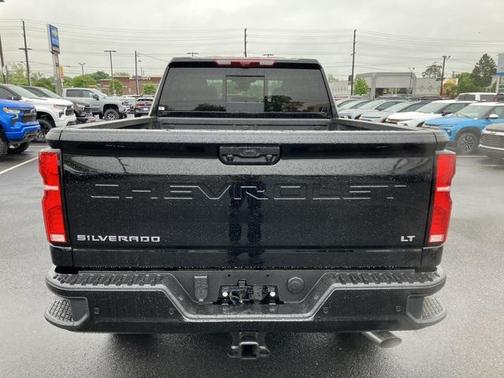 2025 Chevrolet Silverado 3500 LT