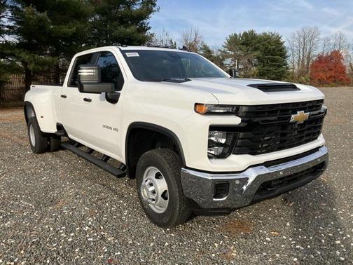 2026 Chevrolet Silverado 3500 WT