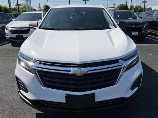 2022 Chevrolet Equinox LS