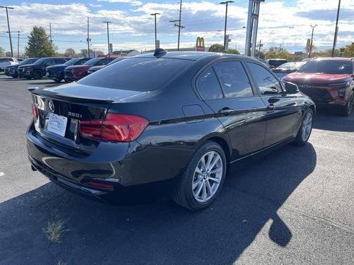 2018 BMW 320 i