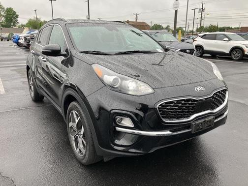 2022 Kia Sportage EX