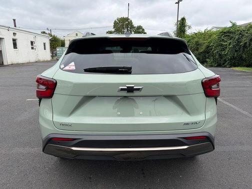 Cacti Green 2026 Chevrolet Trax FWD ACTIV