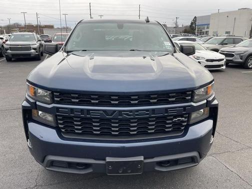 2022 Chevrolet Silverado 1500 Custom