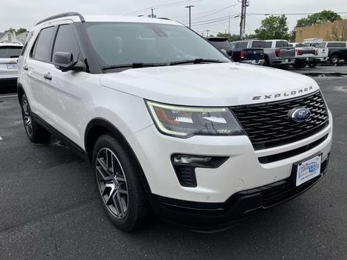 2018 Ford Explorer Sport