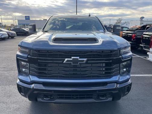 2026 Chevrolet Silverado 2500 Custom