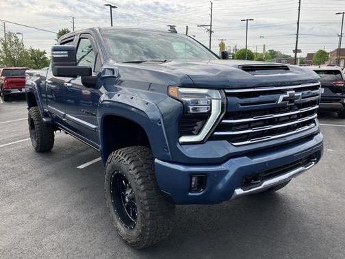 2025 Chevrolet Silverado 2500 LTZ