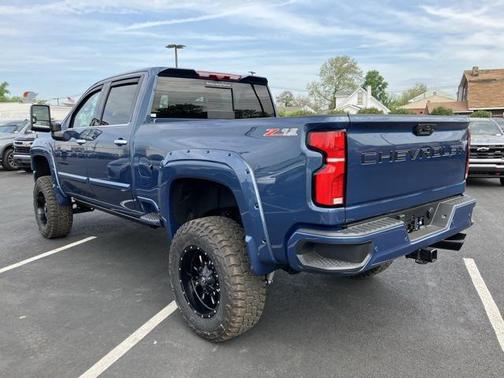 2025 Chevrolet Silverado 2500 LTZ