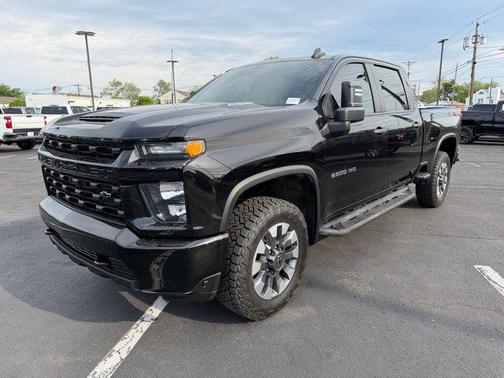 Mosaic Black Metallic 2021 Chevrolet Silverado 2500 Custom