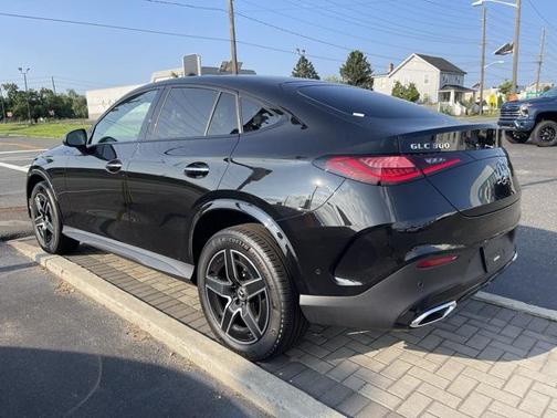 2025 Mercedes-Benz GLC 300 4MATIC Coupe