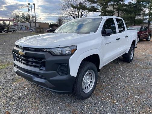 2025 Chevrolet Colorado WT