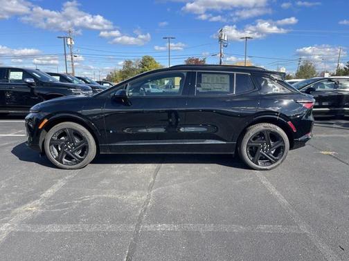 2026 Chevrolet Equinox EV RS