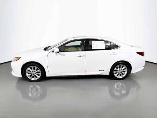 2013 Lexus ES 300h Base