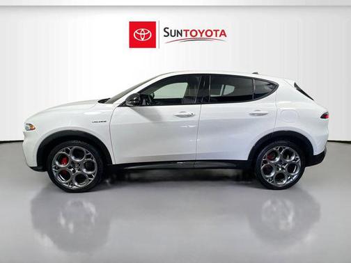 Alfa White 2024 Alfa Romeo Tonale Veloce EAWD