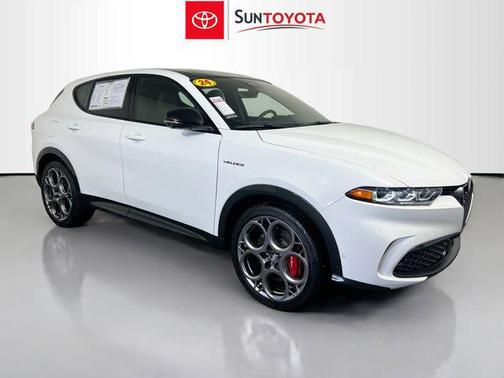 Alfa White 2024 Alfa Romeo Tonale Veloce EAWD