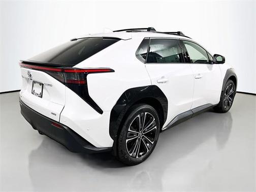 2025 Toyota bZ4X Limited