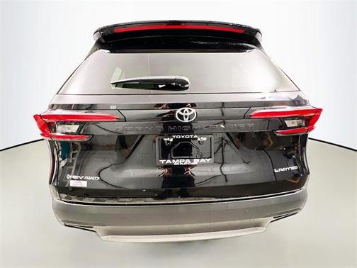 2025 Toyota Grand Highlander Limited