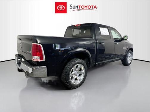 Black Forest Green Pearlcoat 2017 RAM 1500 Laramie