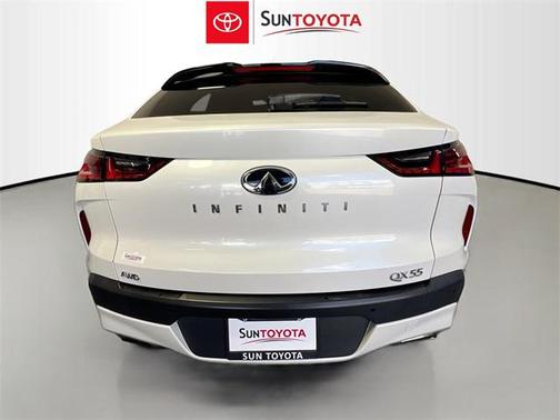 2022 INFINITI QX55 LUXE