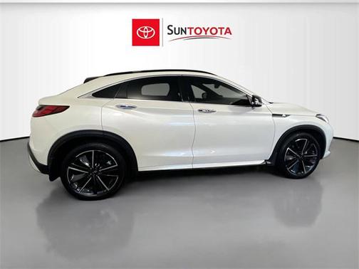 2022 INFINITI QX55 LUXE