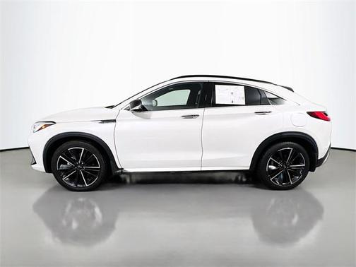 2022 INFINITI QX55 LUXE