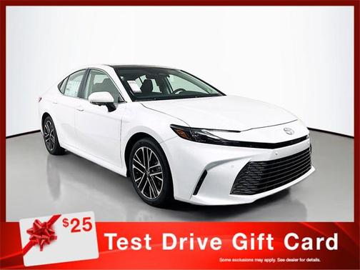 2025 Toyota Camry XLE