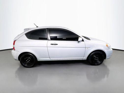 Platinum Silver Metallic 2010 Hyundai Accent GS