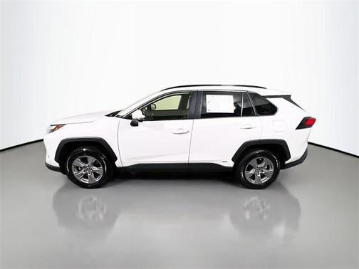 2023 Toyota RAV4 Hybrid XLE