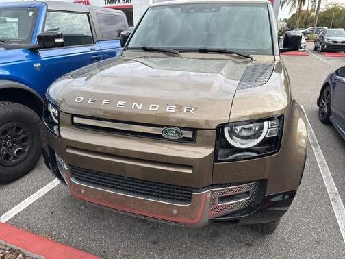 2023 Land Rover Defender 90 S