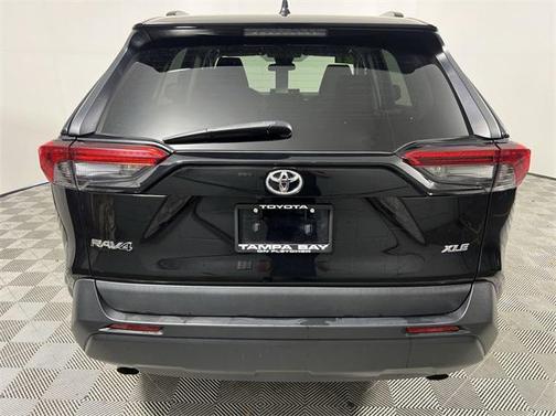 Midnight Black Metallic 2021 Toyota RAV4 XLE