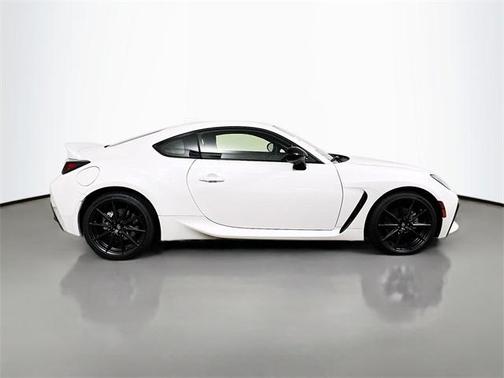 2025 Toyota GR86 Premium