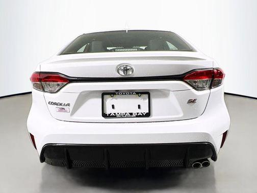 Ice 2026 Toyota Corolla SE