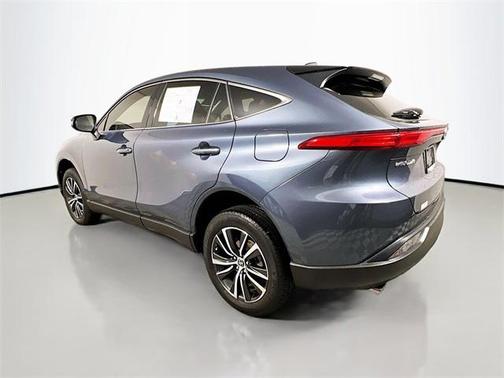 2023 Toyota Venza LE