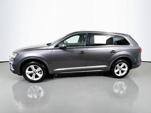 2024 Audi Q7 45 Premium Plus