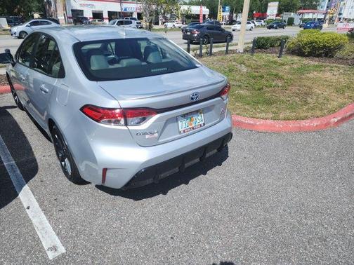 Classic Silver Metallic 2025 Toyota Corolla Hybrid SE
