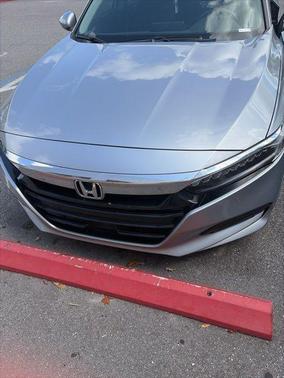 Lunar Silver Metallic 2018 Honda Accord Touring 2.0T