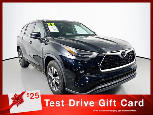 2022 Toyota Highlander XLE