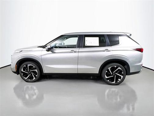 2024 Mitsubishi Outlander SE Black Edition S-AWC