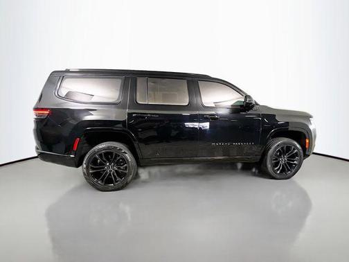 Diamond Black Crystal Pearlcoat 2024 Jeep Grand Wagoneer Series III Obsidian 4x4