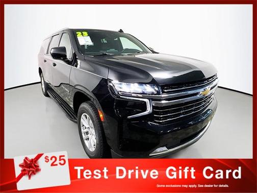 2023 Chevrolet Suburban LT