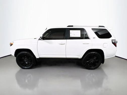 Super White 2021 Toyota 4Runner SR5