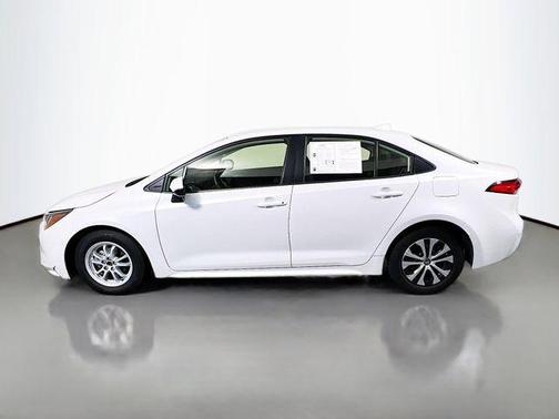 2022 Toyota Corolla Hybrid LE