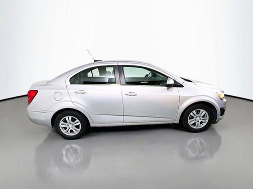 2016 Chevrolet Sonic LT